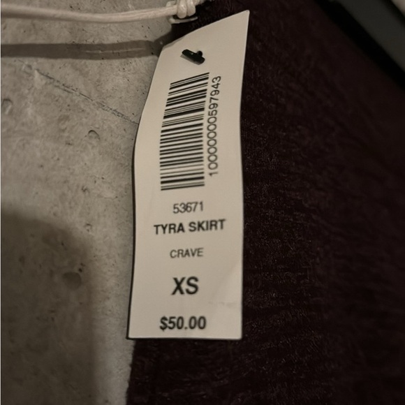 Aritzia wilfred free Tyra skirt (size XS) - Picture 6 of 6